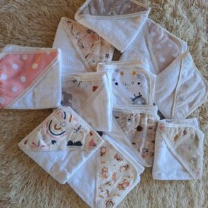 TOALLON CON CAPUCHA - MEDIDA 75 X 75 - ESTRELLA CELESTE